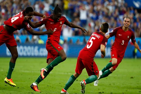 Bàn thắng vàng của Eder: Giấc mơ vô địch Euro của Bồ Đào Nha thành hiện thực